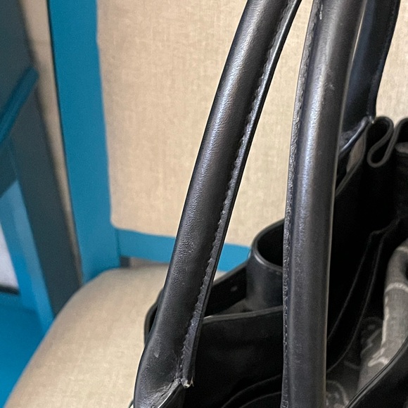 100% Authentic Burberry soft black leather handbag EUC - Picture 11 of 17